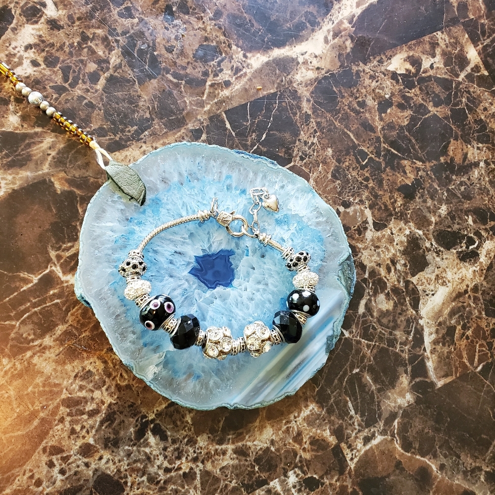 Charm bracelet